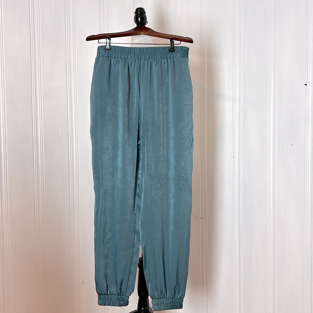 Beautiful ZARA satin blue Aladin pants
